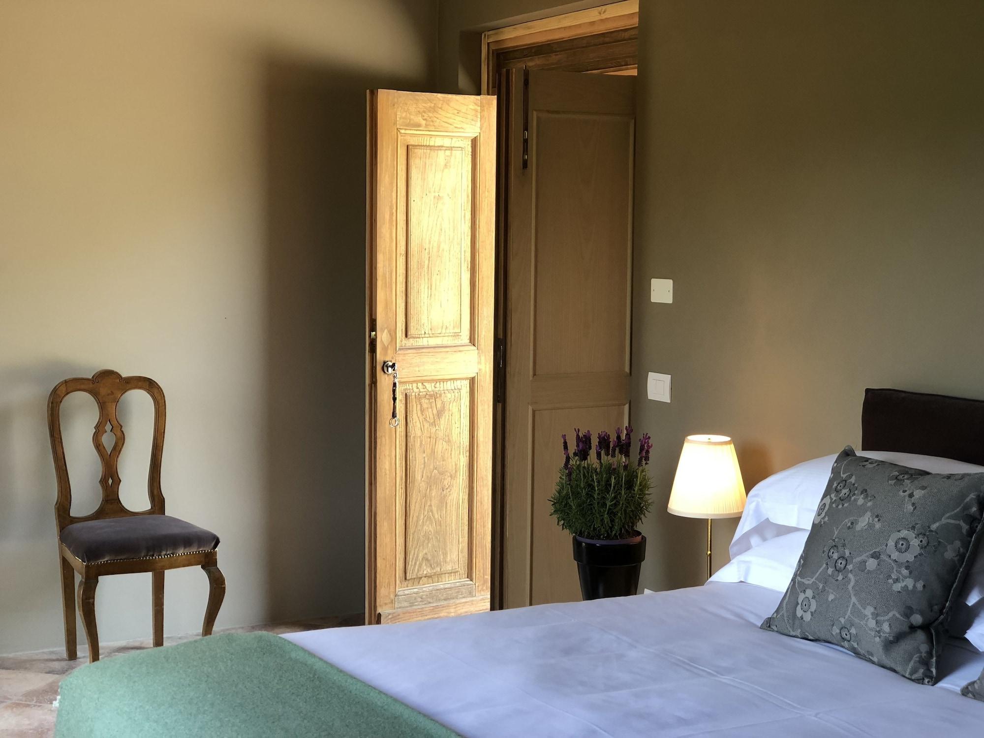 Pensjonat Miaclara Relais Alba  Zewnętrze zdjęcie