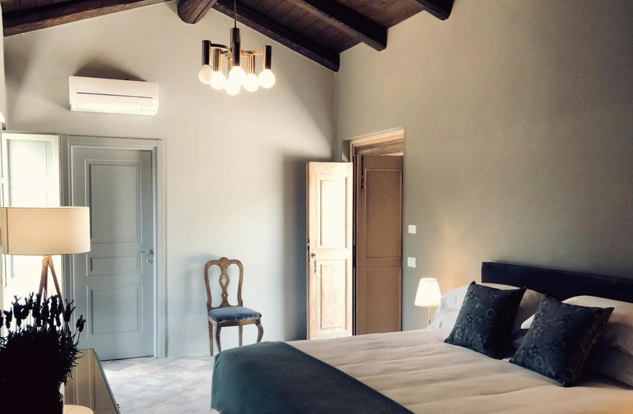 Pensjonat Miaclara Relais Alba  Zewnętrze zdjęcie